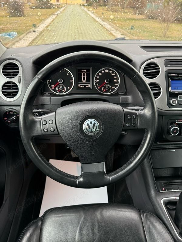 Utilizat 2010 VW Tiguan SUV | 8.250 EUR (Preț OK) - Imagine 1/4