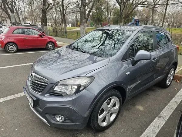 Gri Utilizat 2013 Opel Mokka SUV | 5.800 EUR (Preț bun) - Imagine 1/4