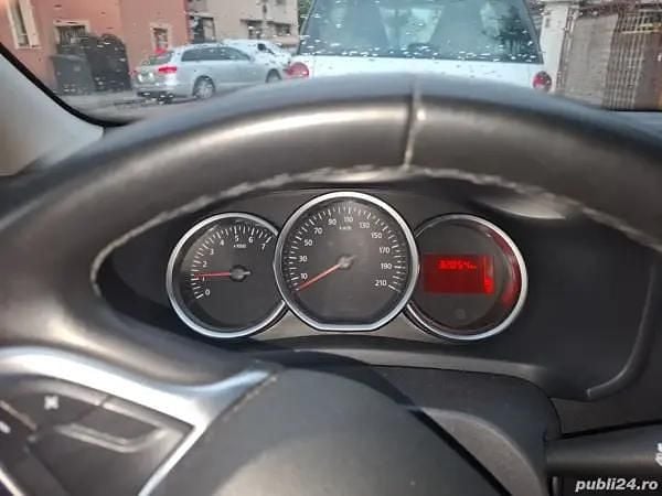 Albastru Utilizat 2020 Dacia Logan Stepway Berlinǎ | 8.990 EUR (Preț OK) - Imagine 1/4