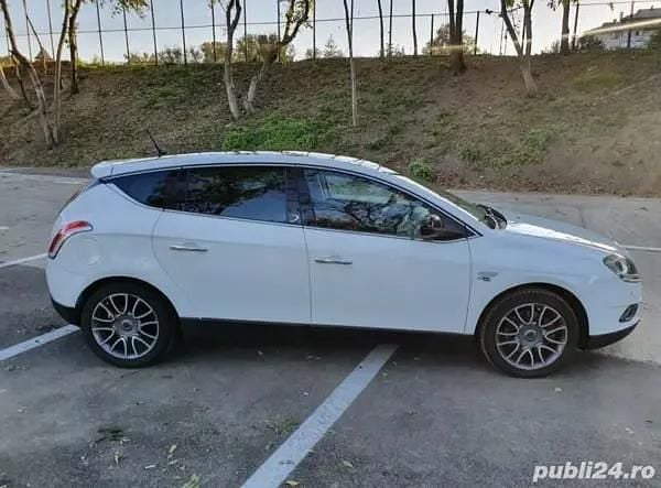 Second-hand Lancia Delta 195 CP (143 kW) 2012 Hatchback