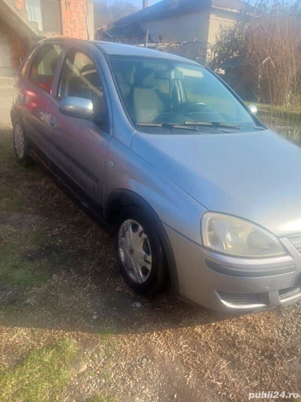 Utilizat 2005 Opel Corsa Berlinǎ | 700 EUR - Imagine 1/3