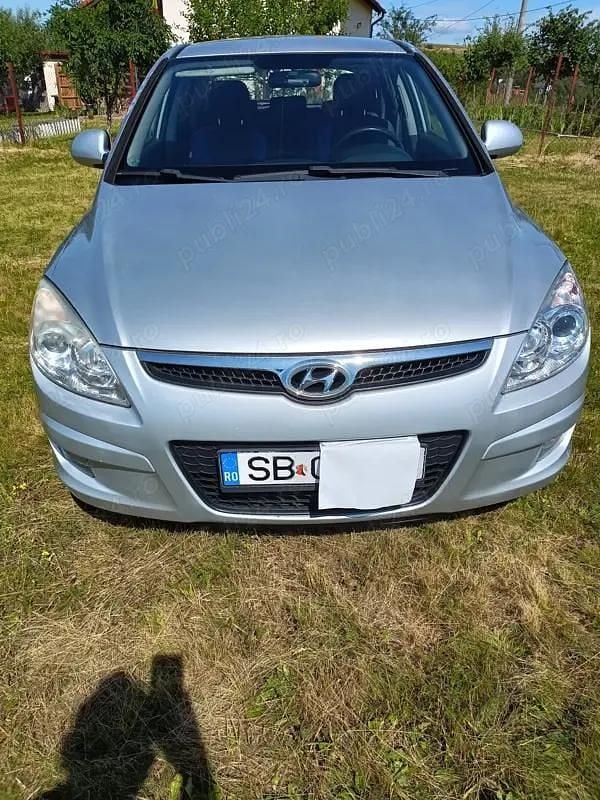 Utilizat 2009 Hyundai i30 Hatchback | 3.000 EUR (Preț OK) - Imagine 1/4