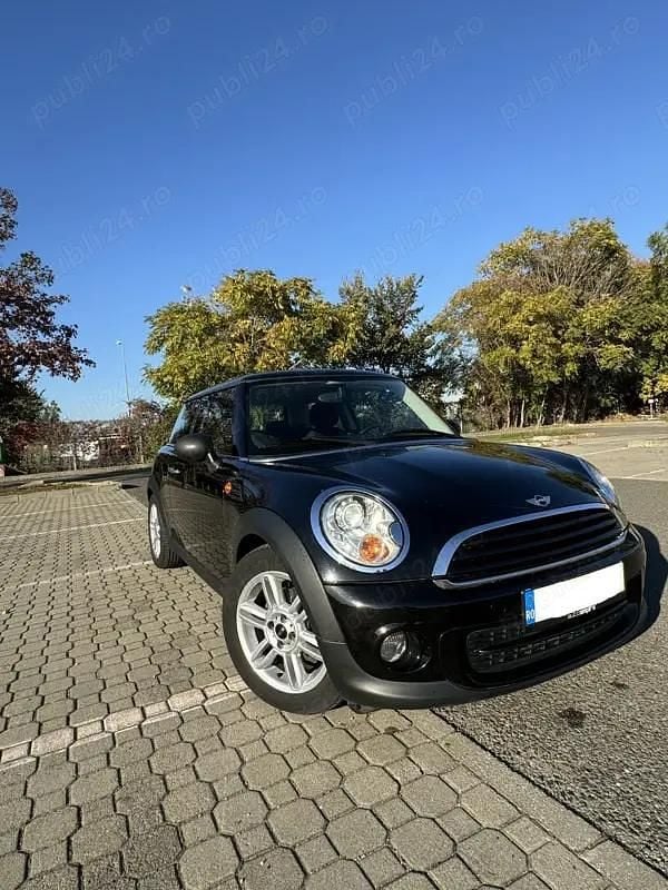 Negru Utilizat 2011 Mini ONE Hatchback | 5.800 EUR (Puțin scump) - Imagine 1/4