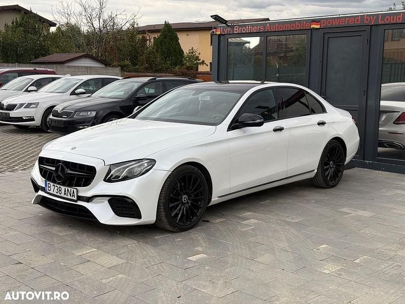 Culoarealb Utilizat 2018 Mercedes E200 Avantgarde Berlinǎ | 18.500 EUR (Preț OK) - Imagine 1/4