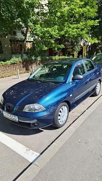 Albastru Utilizat 2007 Seat Cordoba Sport Berlinǎ | 10.000 EUR - Imagine 1/4