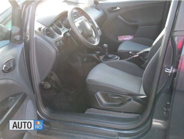 Second-hand Seat Altea 102 CP (75 kW) 2007 Gri Monovolum