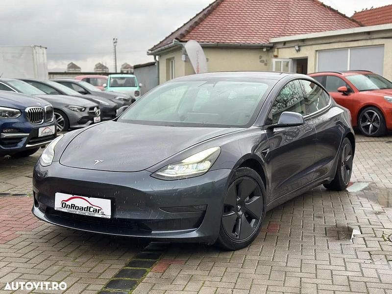 Second-hand Tesla Model 3 365 kW (497 CP) 2021 Culoaregri Berlinǎ
