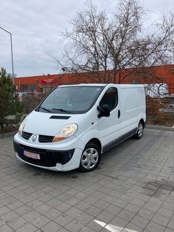 Alb Utilizat 2007 Renault Traffic | 4.000 EUR - Imagine 1/4