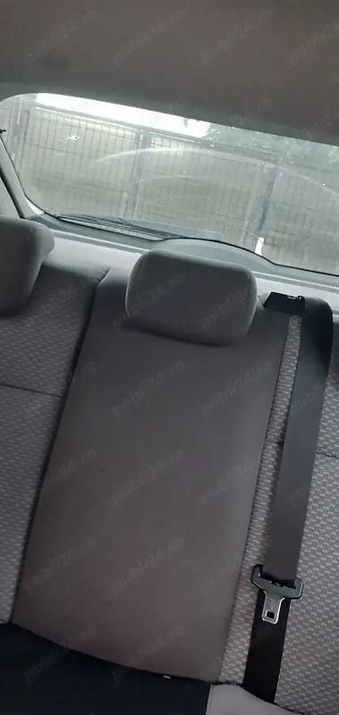 Utilizat 2007 Ford Focus Berlinǎ | 1.200 EUR (Preț bun) - Imagine 1/4