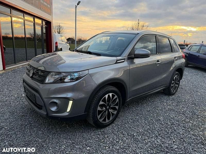 Second-hand Suzuki Vitara 120 CP (88 kW) 2017 Culoareargint SUV