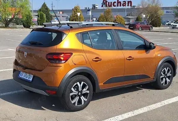 Utilizat 2022 Dacia Sandero Stepway Hatchback | 12.850 EUR (Preț OK) - Imagine 1/4