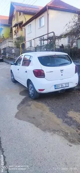 Utilizat 2020 Dacia Sandero Hatchback | 6.900 EUR (Preț bun) - Imagine 1/4