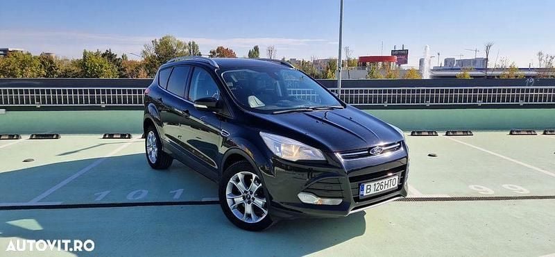 Second-hand Ford Kuga Titanium 163 CP (119 kW) 2013 Culoarenegru SUV