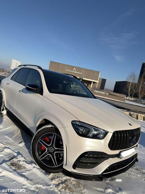 Second-hand Mercedes GLE450 AMG AMG line 367 CP (269 kW) 2019 Culoarealb SUV