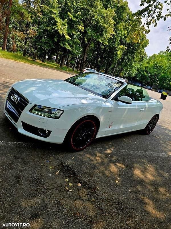 Alb Utilizat 2012 Audi A5 Cabriolet Cabrio | 10.900 EUR (Super Preț) - Imagine 1/4