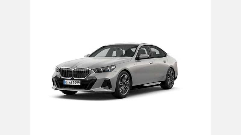 Gri oxide metalizat bmw individual metalizat Utilizat 2024 BMW 520 Shadowline Berlinǎ | 56.846 EUR (Preț OK) - Imagine 1/4