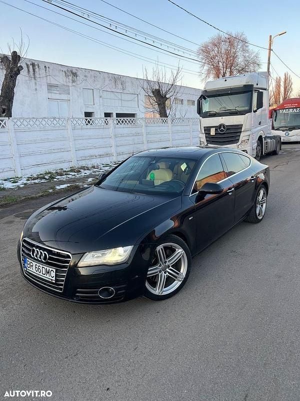 Second-hand Audi A7 Comfort 245 CP (180 kW) 2011 Culoarenegru Hatchback