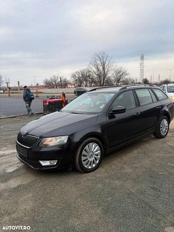 Second-hand Skoda Octavia Style 110 CP (80 kW) 2013 Culoarenegru Break