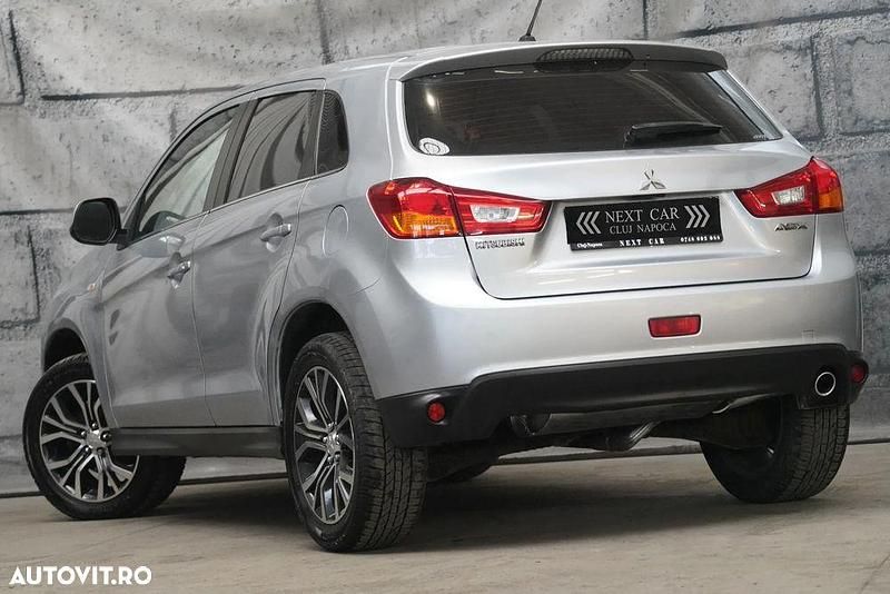 Second-hand Mitsubishi ASX Instyle 150 CP (110 kW) 2015 Culoareargint SUV