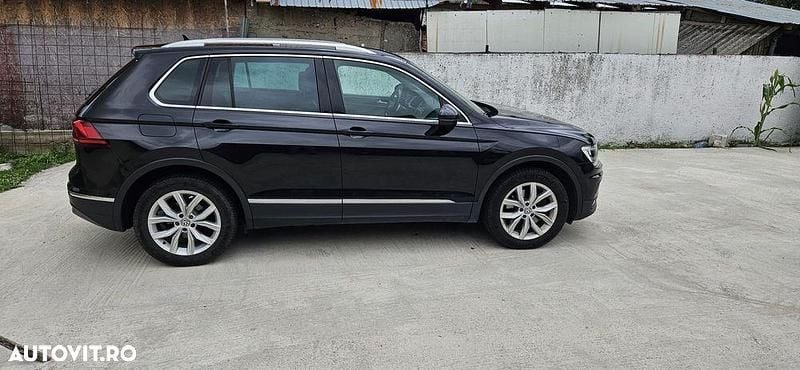 Negru Utilizat 2016 VW Tiguan Highline SUV | 17.500 EUR (Preț OK) - Imagine 1/4