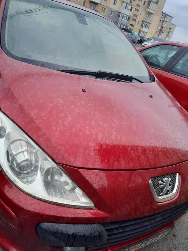 Utilizat 2006 Peugeot 307 Berlinǎ | 1.250 EUR (Preț bun) - Imagine 1/4