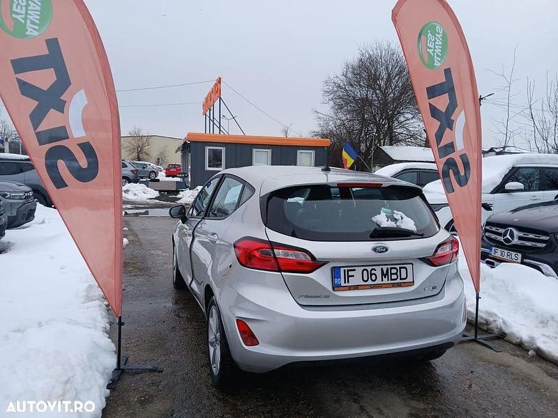 Second-hand Ford Fiesta Trend 125 CP (91 kW) 2022 Culoareargint Hatchback