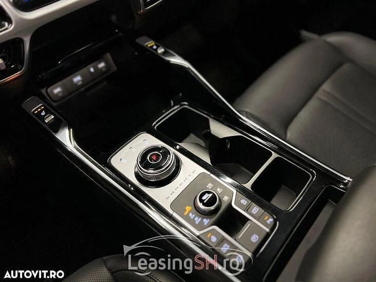 Second-hand Kia Sorento 202 CP (148 kW) 2022 Maro SUV