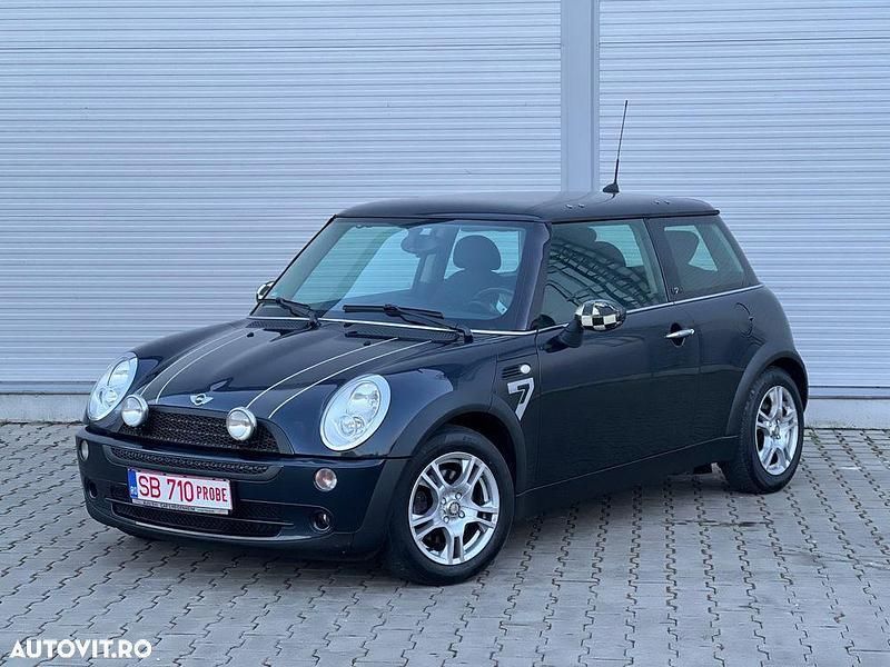Negru Utilizat 2007 Mini Cooper Hatchback | 2.395 EUR (Preț bun) - Imagine 1/4
