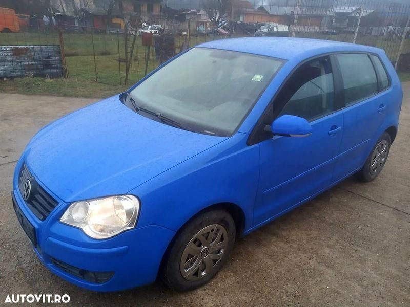 Second-hand VW Polo 70 CP (51 kW) 2007 Culoarealbastru Hatchback