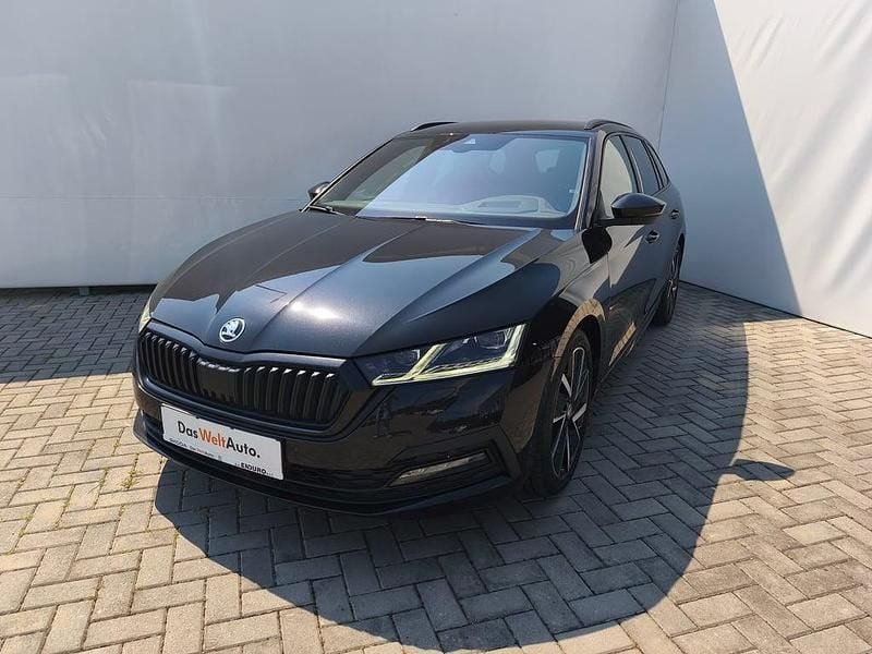 Negru metalic perleffect Utilizat 2022 Skoda Octavia Style Break | 18.997 EUR (Puțin scump) - Imagine 1/4