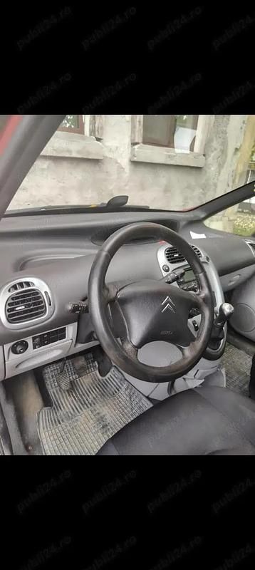 Utilizat 2010 Citroën Xsara Picasso Monovolum | 2.300 EUR - Imagine 1/4