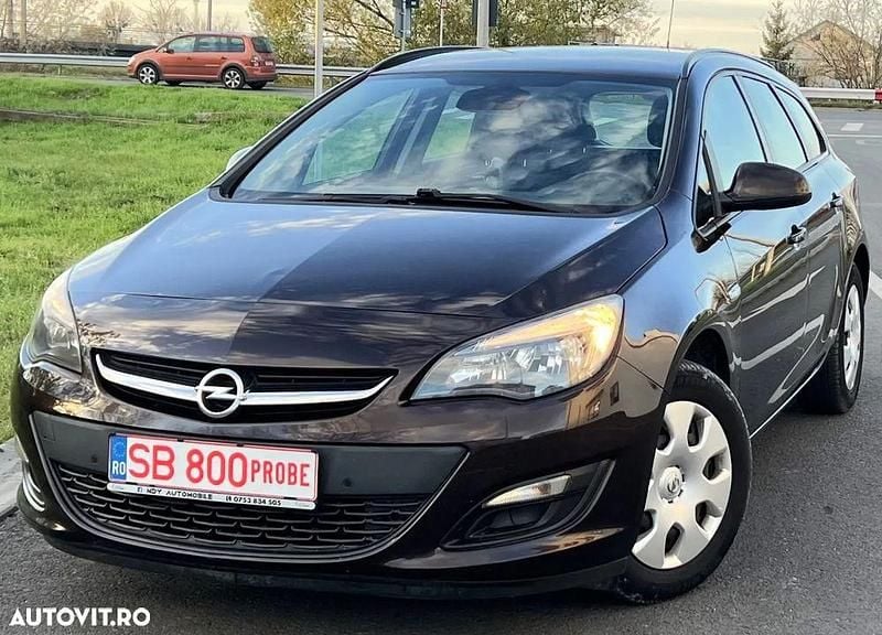 Culoaremaro Utilizat 2015 Opel Astra Energy Break | 5.699 EUR (Preț OK) - Imagine 1/4