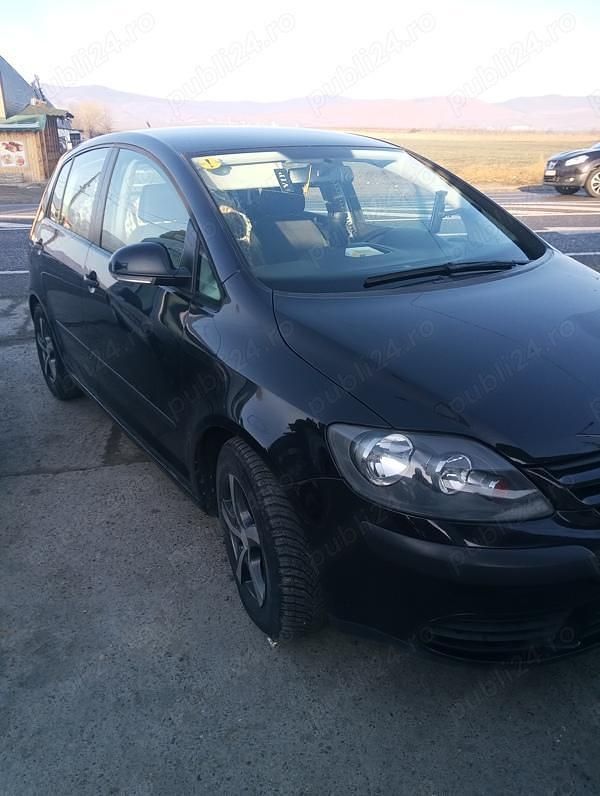 Negru Utilizat 2006 VW Golf V Berlinǎ | 3.600 EUR (Puțin scump) - Imagine 1/4