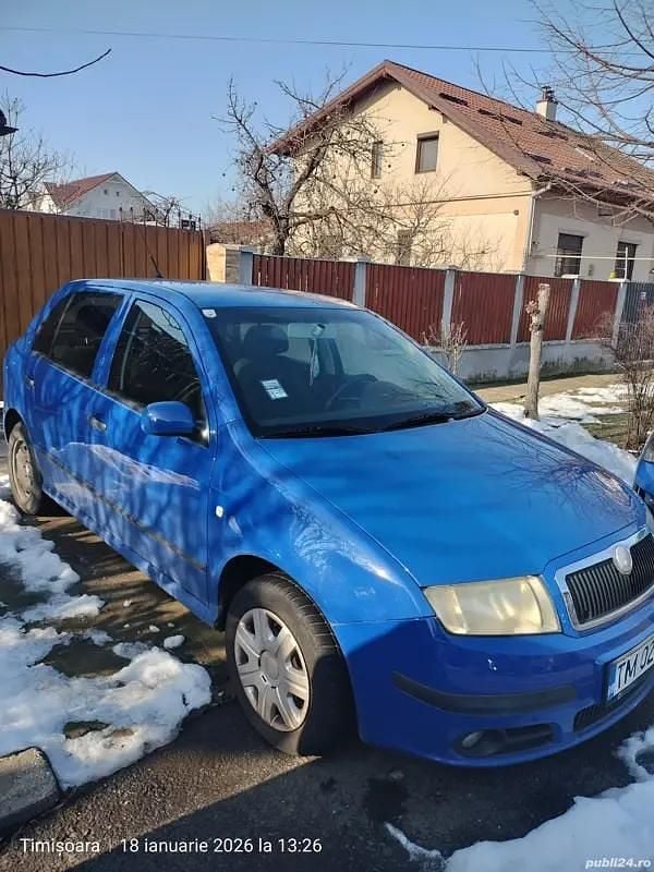 Albastru Utilizat 2007 Skoda Fabia Hatchback | 1.199 EUR (Super Preț) - Imagine 1/4
