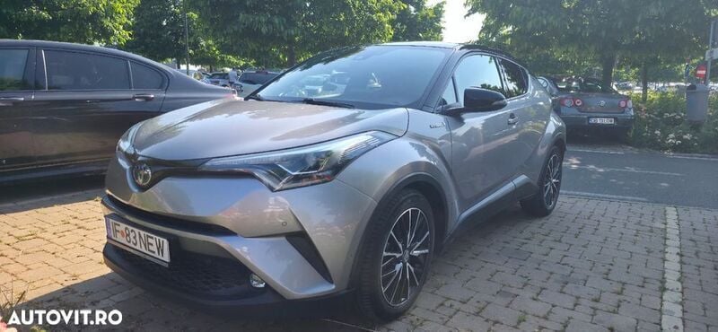 Gri Utilizat 2019 Toyota C-HR SUV | 17.999 EUR (Preț bun) - Imagine 1/4