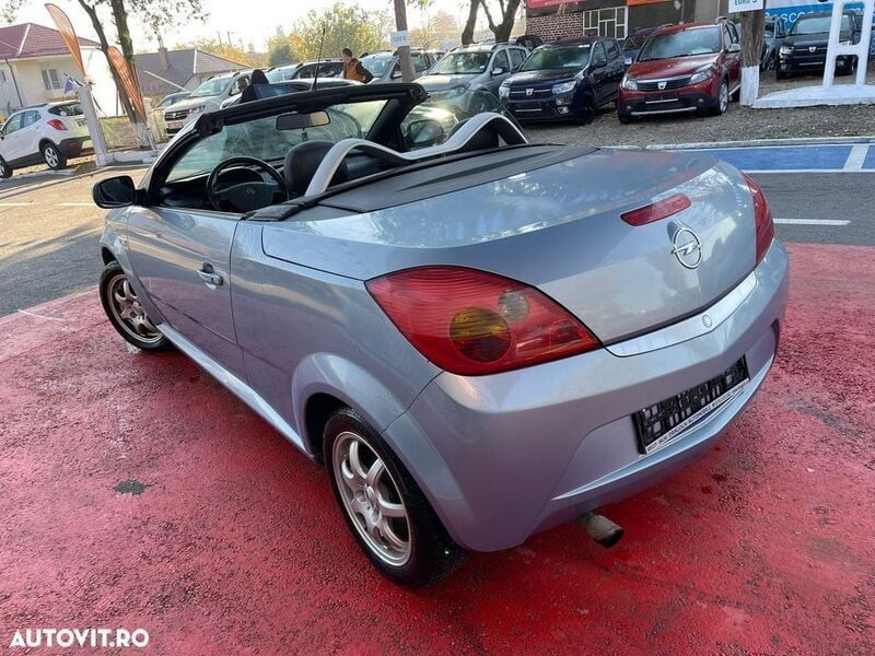 Second-hand Opel Tigra Cosmo 125 CP (91 kW) 2005 Albastru Cabrio