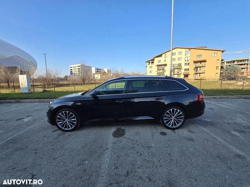 Second-hand Skoda Superb LAURIN & KLEMENT 190 CP (139 kW) 2017 Culoarenegru Break