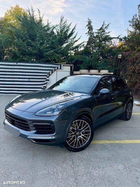 Culoaregri Utilizat 2018 Porsche Cayenne S SUV | 48.400 EUR (Puțin scump) - Imagine 1/4