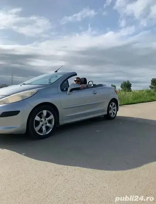 Utilizat 2008 Peugeot 207 CC Cabrio | 2.000 EUR - Imagine 1/4