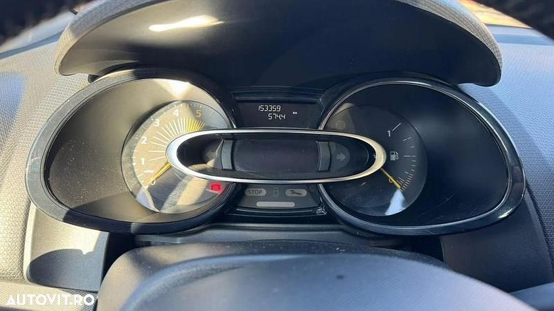Second-hand Renault Clio GrandTour 75 CP (55 kW) 2015 Culoarealb Break