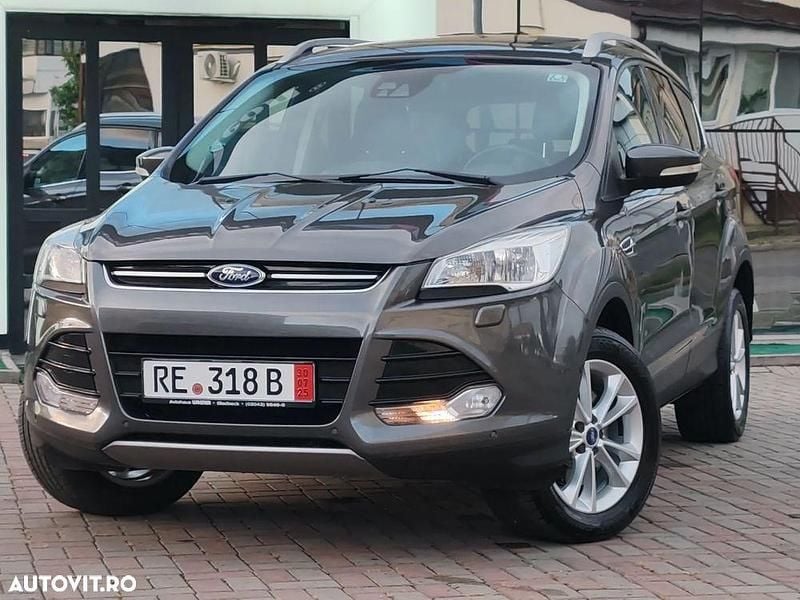 Gri Utilizat 2015 Ford Kuga SUV | 10.100 EUR (Preț OK) - Imagine 1/4
