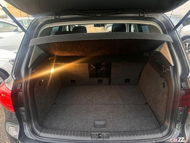 Second-hand VW Tiguan 140 CP (102 kW) 2015 Gri SUV