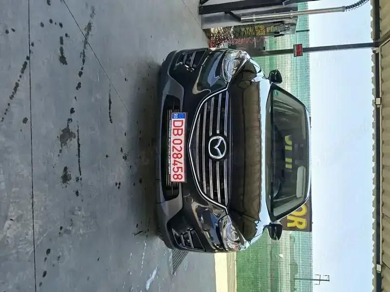 Negru Utilizat 2015 Mazda CX-5 SUV | 10.800 EUR - Imagine 1/4