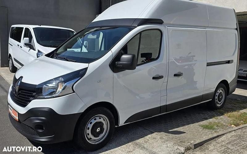 Culoarealb Utilizat 2018 Renault Trafic Expression Van | 16.400 EUR (Preț bun) - Imagine 1/4