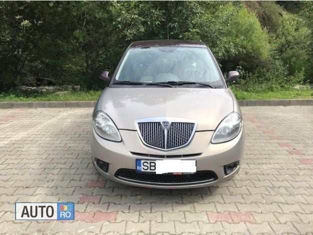 Second-hand Lancia Ypsilon 90 CP (66 kW) 2009 Alta Hatchback