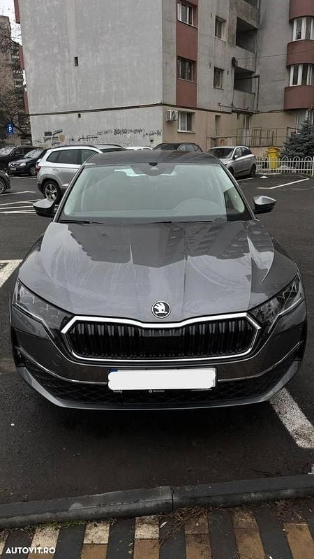 Culoaregri Second-hand 2024 Skoda Octavia Selection Berlinǎ | 22.000 EUR (Preț bun) - Imagine 1/4
