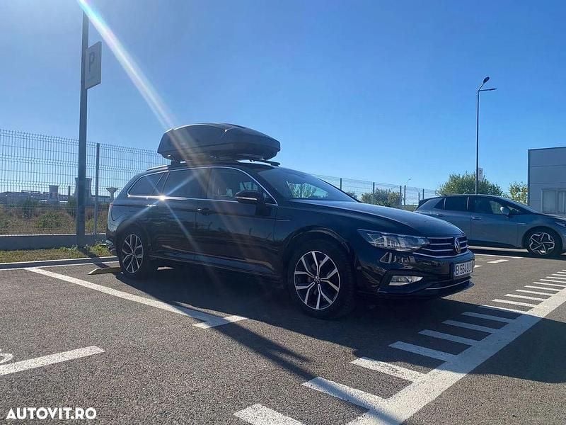 Culoarenegru Utilizat 2020 VW Passat Break | 17.150 EUR (Preț OK) - Imagine 1/4