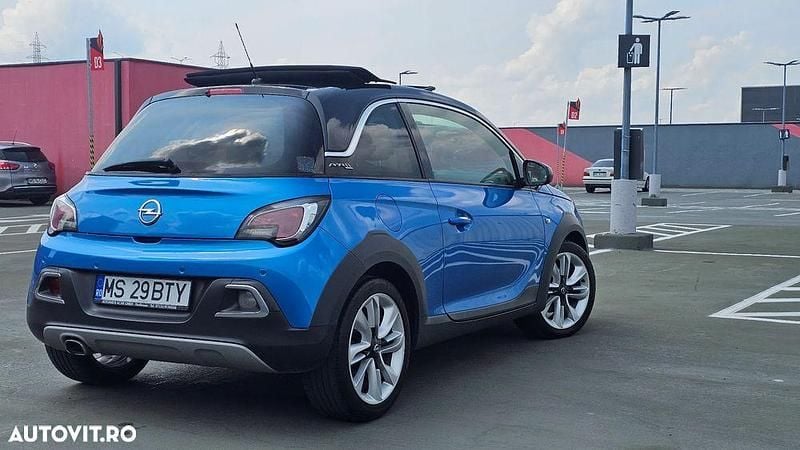 Second-hand Opel Adam Rocks 115 CP (84 kW) 2015 Culoarealbastru Hatchback