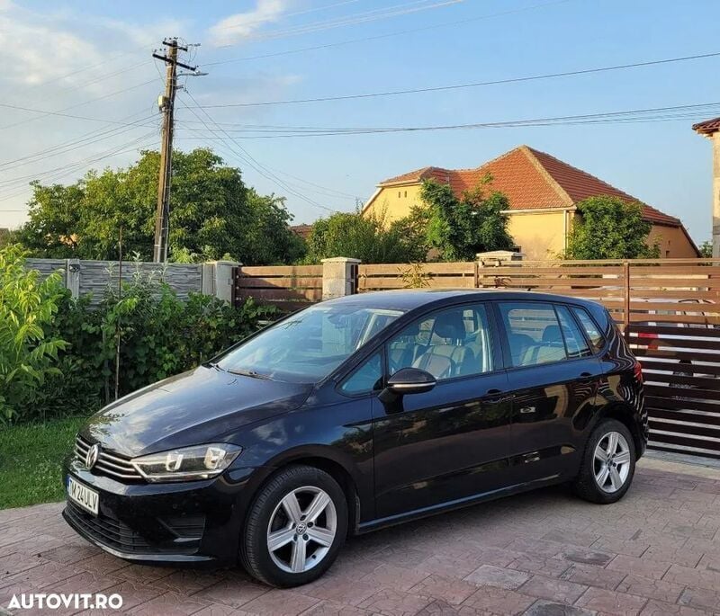 Negru Utilizat 2015 VW Golf Sportsvan Monovolum | 7.800 EUR - Imagine 1/4