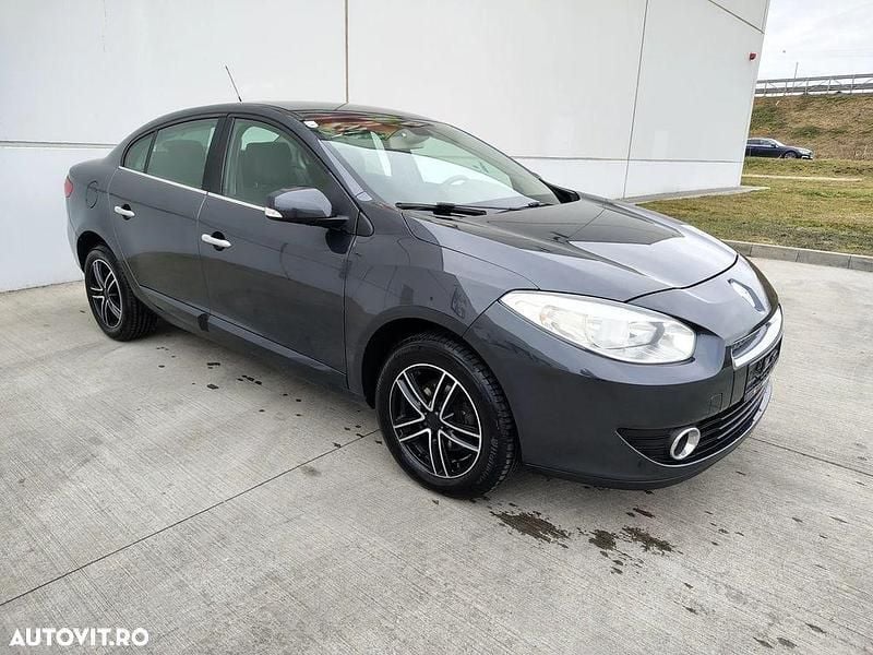 Second-hand Renault Fluence Dynamique 110 CP (80 kW) 2012 Culoaregri Berlinǎ